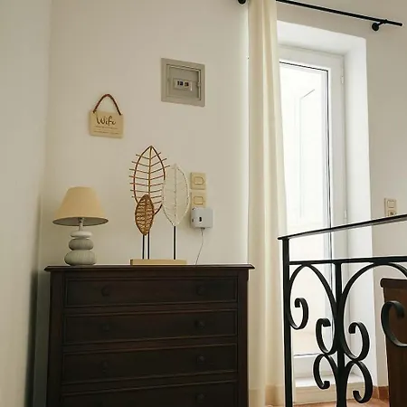 Charming White House Retreat With Balcony In Paros Lefkes Appartamento *