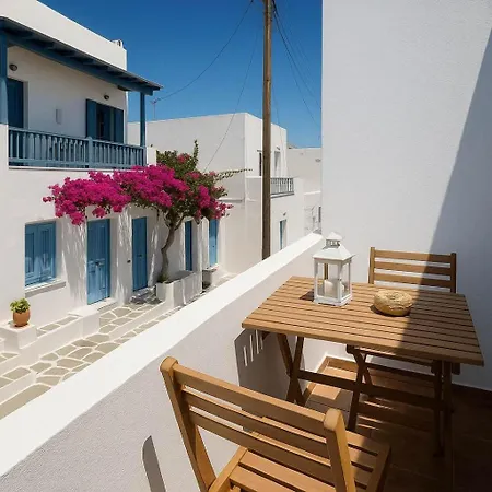 Charming White House Retreat With Balcony In Paros Lefkes * Lefkes (Paros)