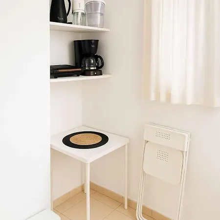 Charming White House Retreat With Balcony In Paros Lefkes شقة Lefkes (Paros)